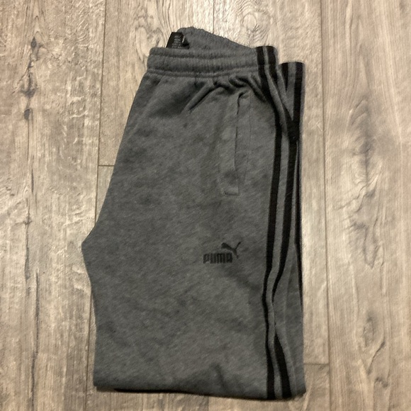 Men dark gray puma  sweatpants size medium - Picture 5 of 5